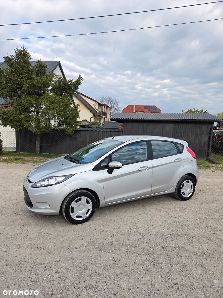 Ford Fiesta 1.25 Trend EU5 - 6