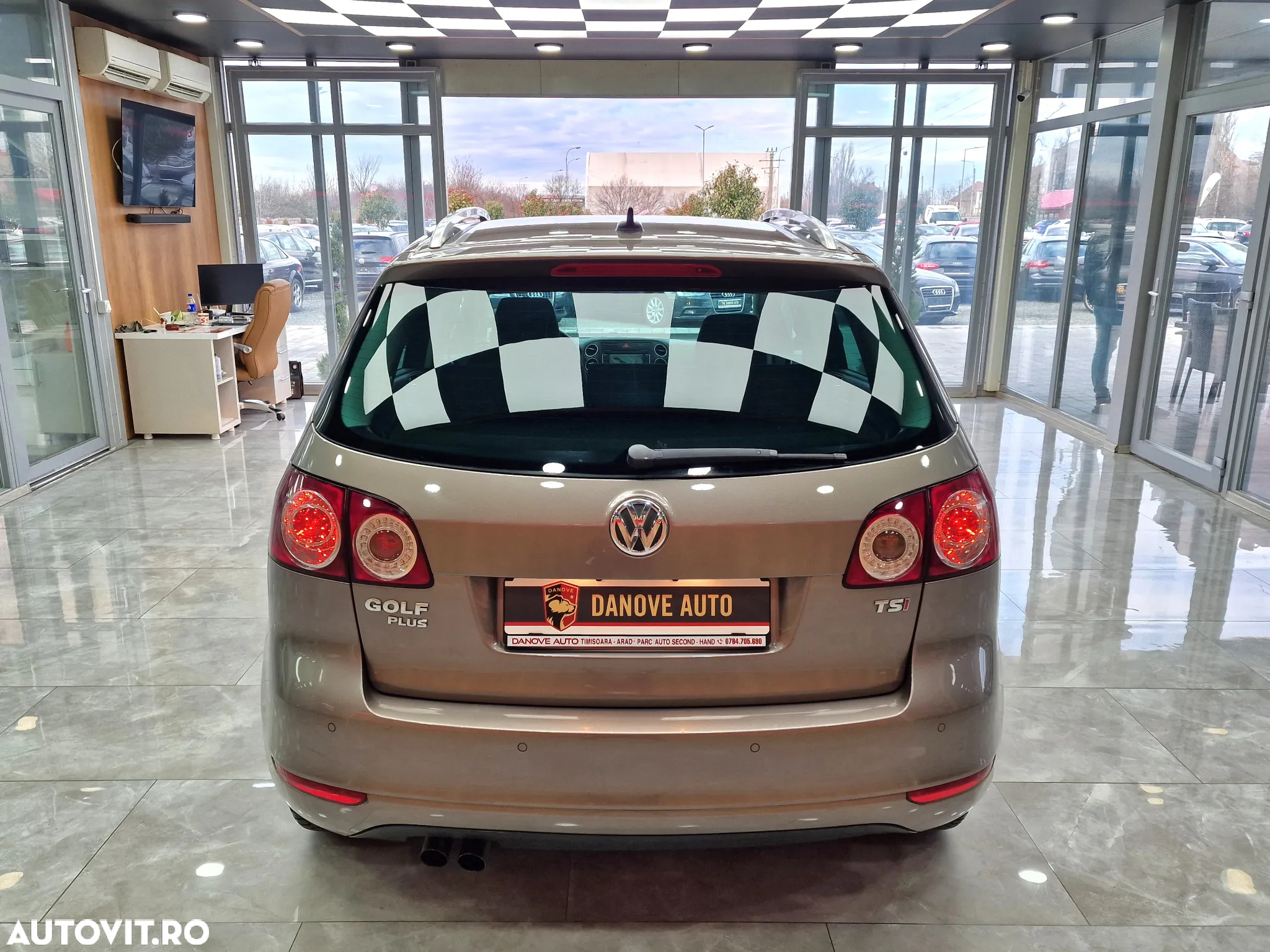 Volkswagen Golf Plus 1.4 TrendlineTSI DSG - 11