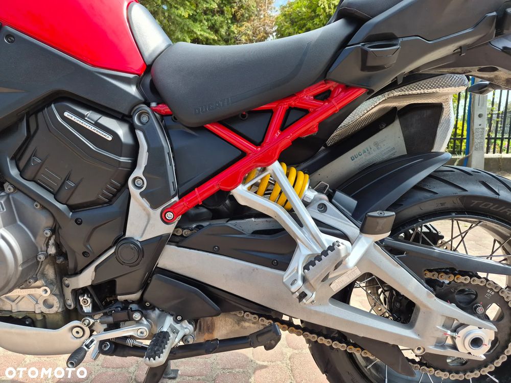 Ducati Multistrada - 10
