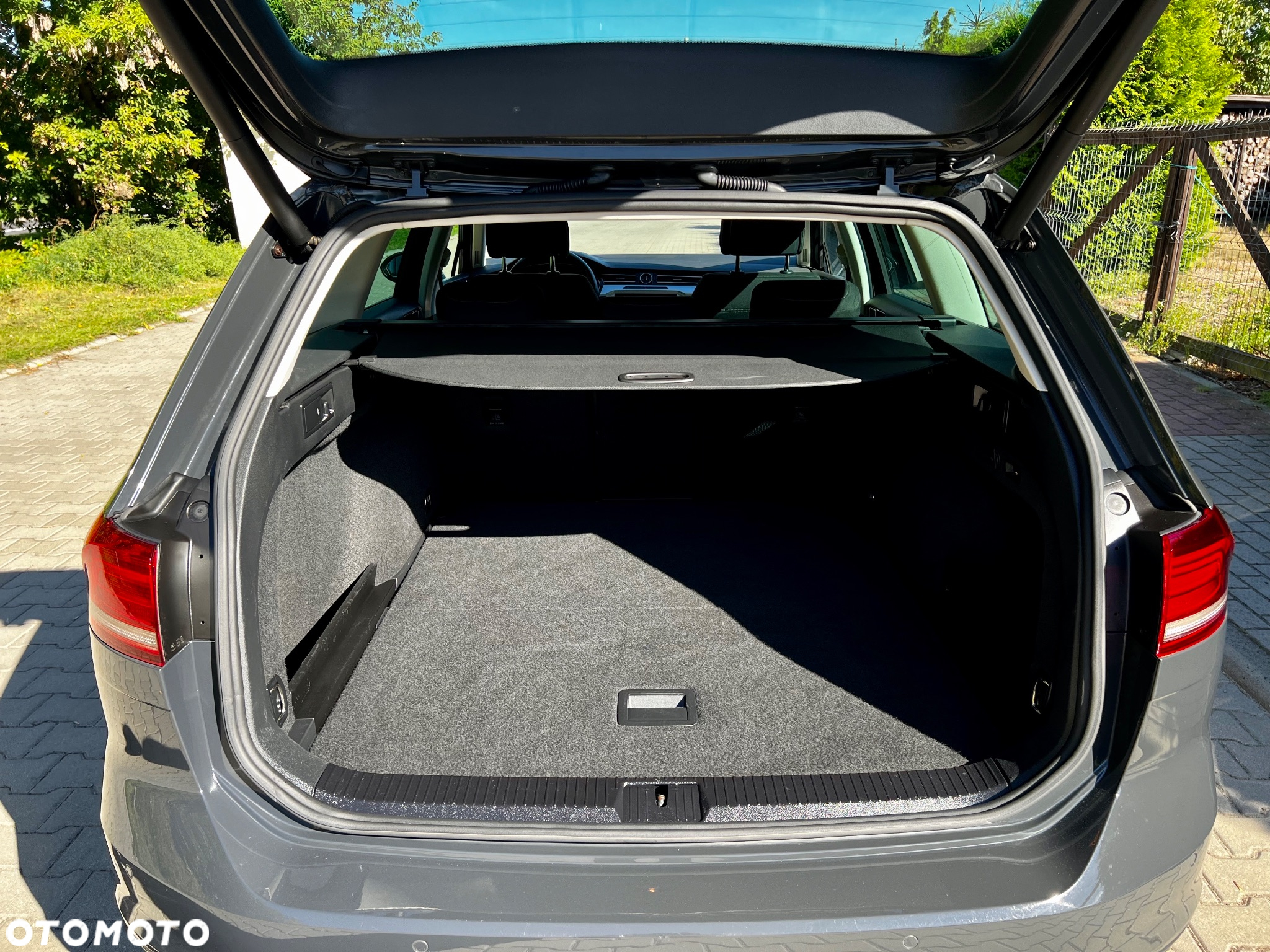 Volkswagen Passat Variant 2.0 TDI DSG (BlueMotion Technology) Comfortline - 15