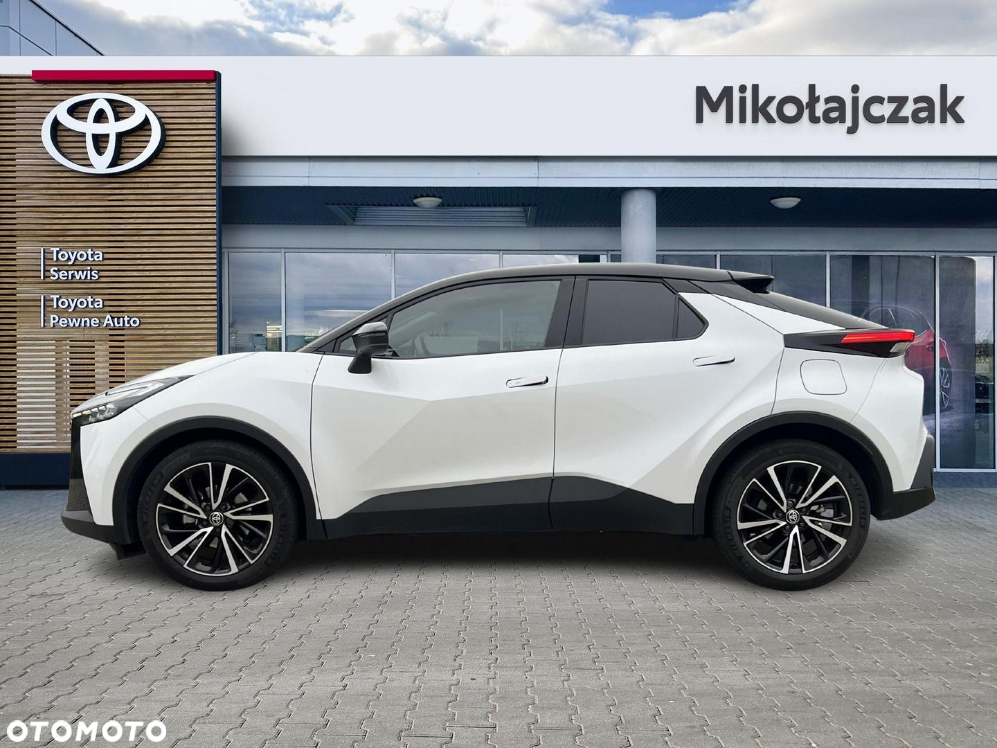 Toyota C-HR - 10