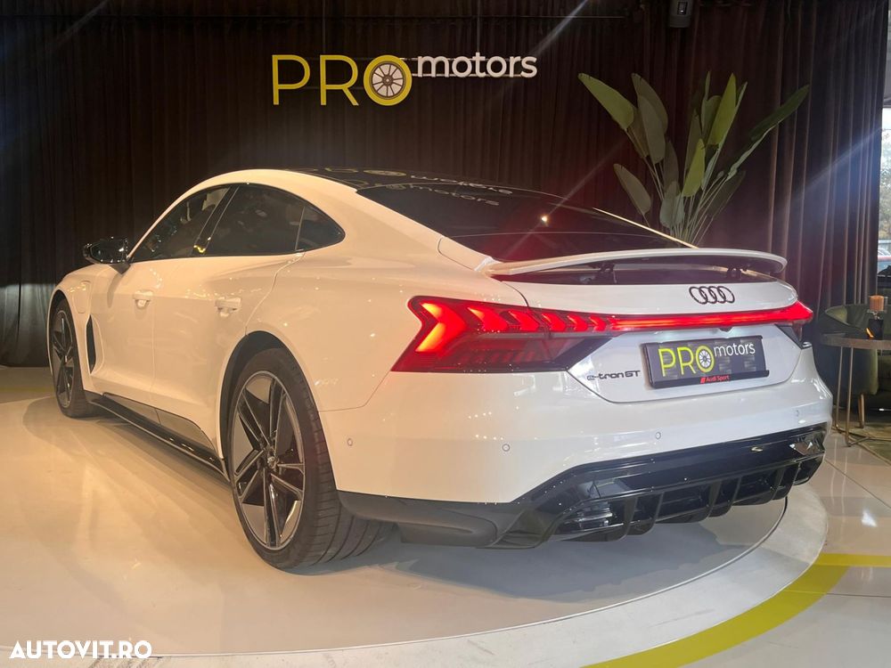 Audi e-tron GT - 17