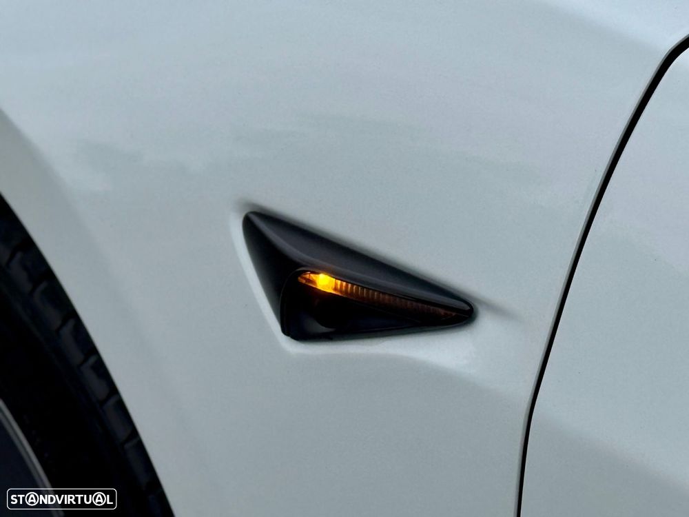 Tesla Model 3 Standard Range Plus RWD - 33