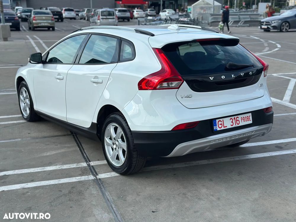 Volvo V40 Cross Country D2 Geartronic Kinetic - 5