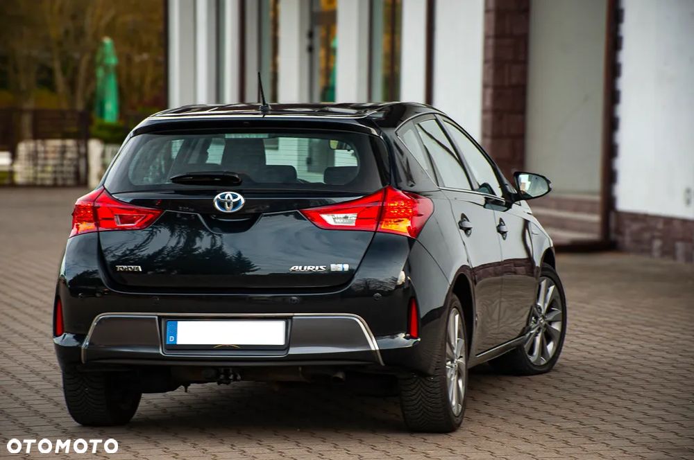 Toyota Auris - 11
