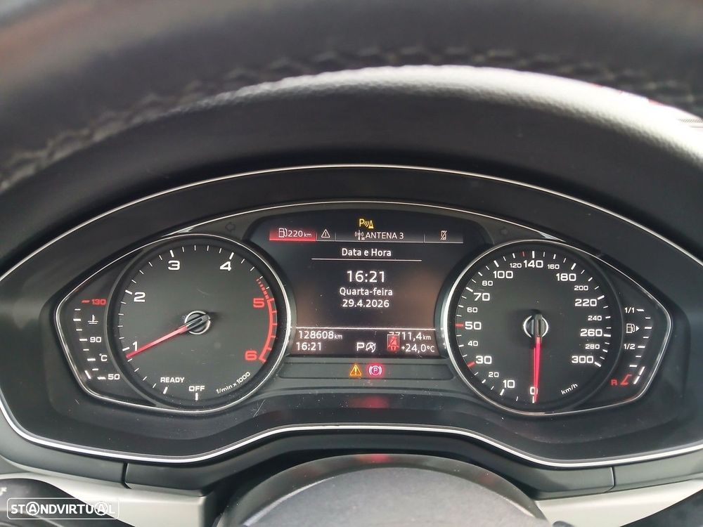 Audi A4 Avant 35 TDI S tronic - 26