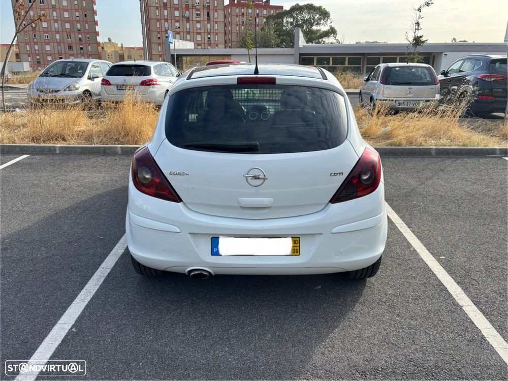 Opel Corsa 1.3 CDTi - 10