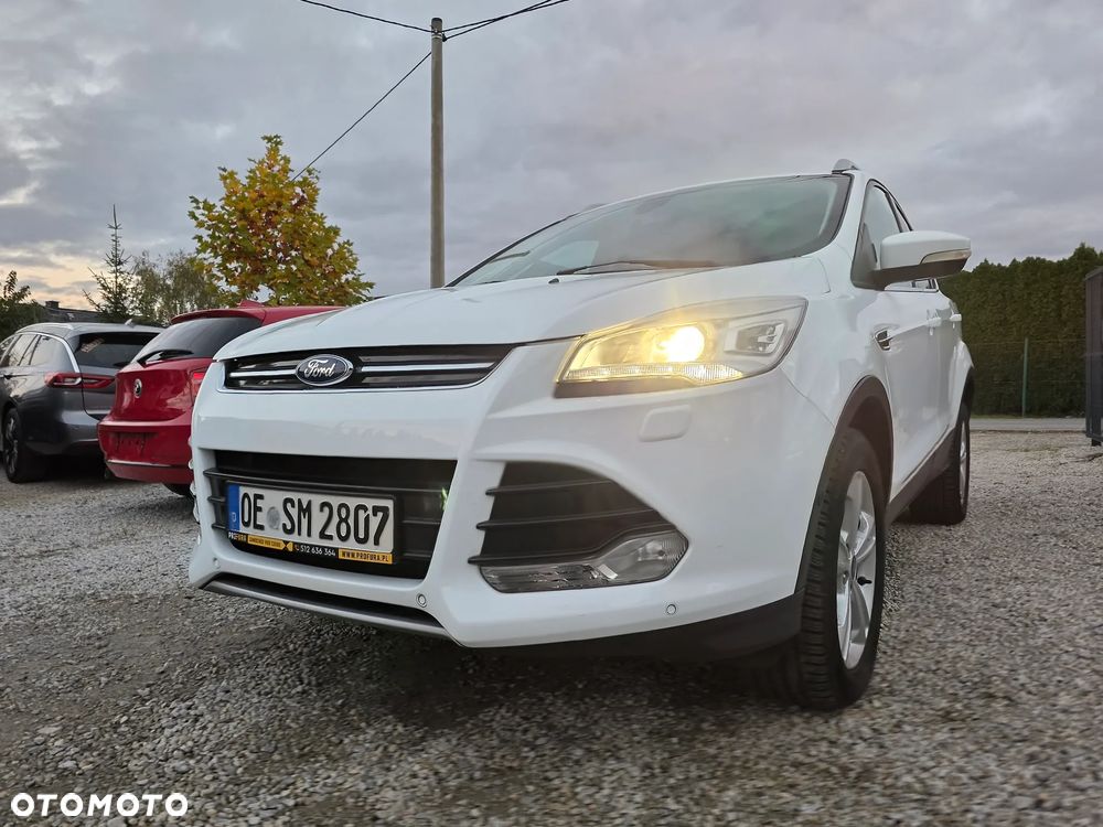 Ford Kuga 2.0 TDCi 4WD Titanium - 4