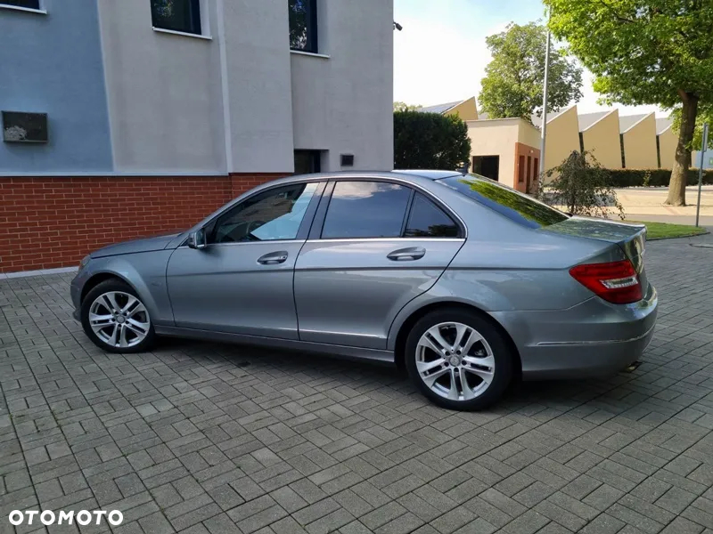Mercedes-Benz Klasa C 180 Kompressor Avantgarde - 12