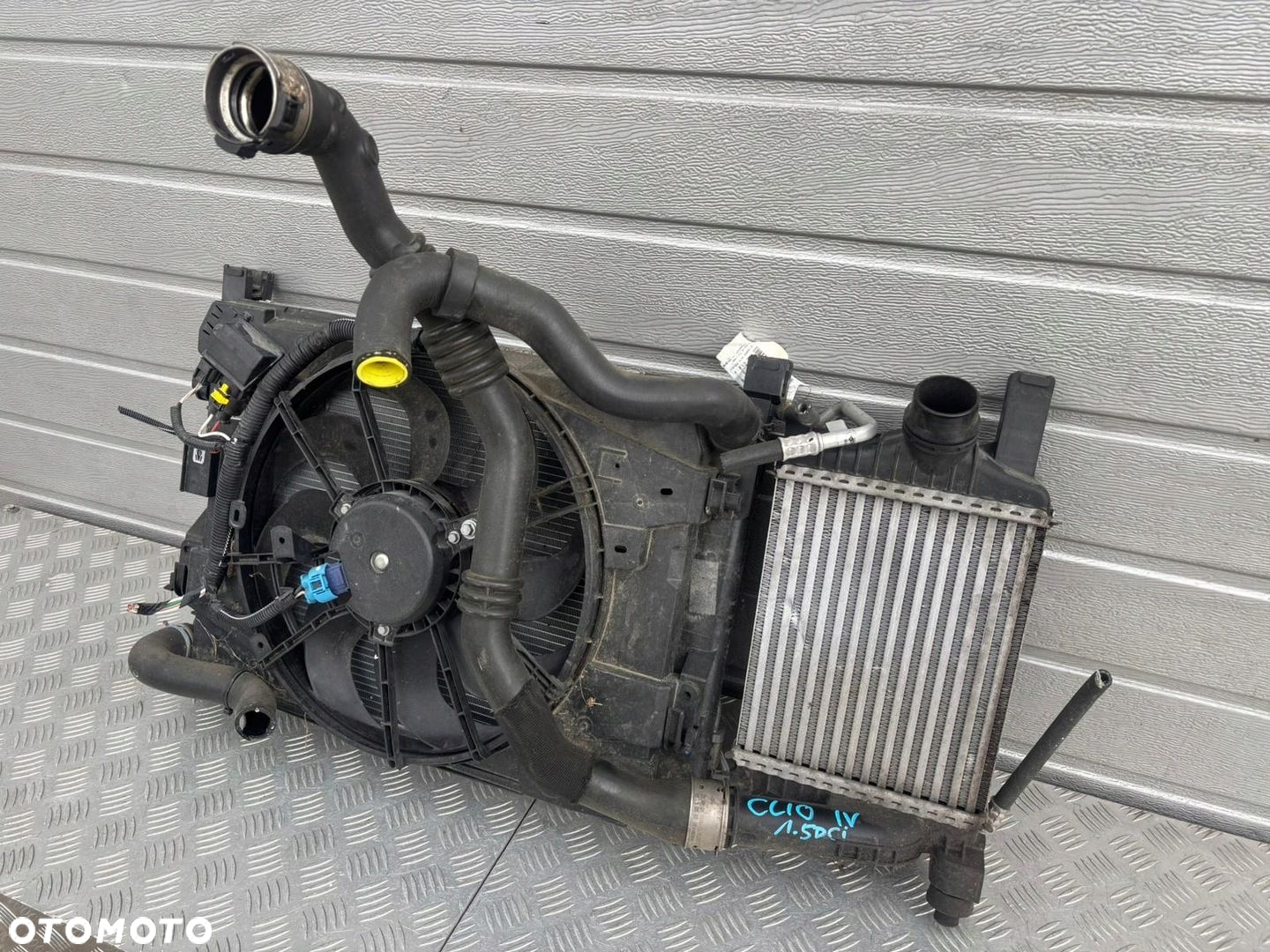 RENAULT CLIO IV CHŁODNICE KOMPLET 1.5 DCI - 2