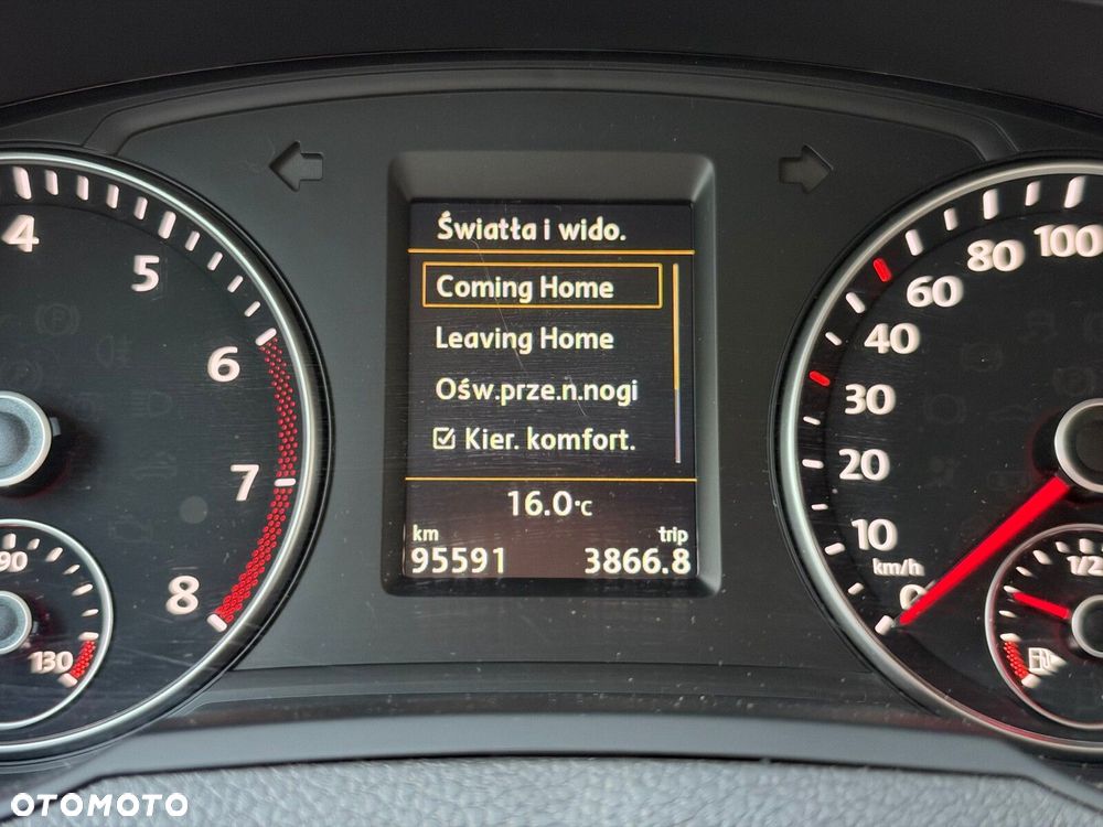 Volkswagen Sharan - 24