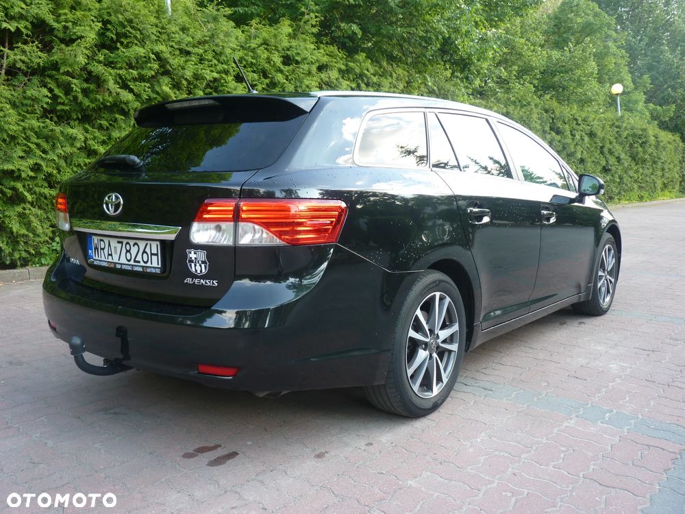 Toyota Avensis 1.8 Executive - 5