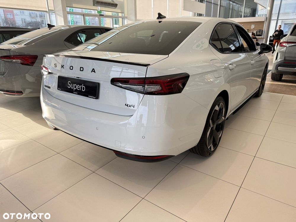 Skoda Superb 2.0 TSI 4x4 Sportline DSG - 8