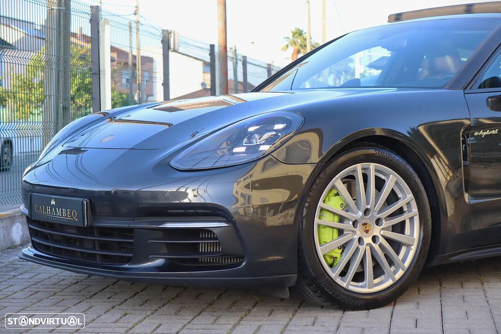 Porsche Panamera 4 E-Hybrid - 14