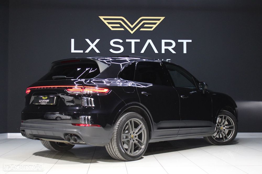 Porsche Cayenne E-Hybrid Tiptronic S Platinum Edition - 5