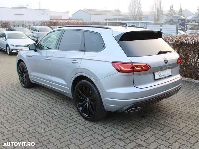 Volkswagen Touareg - 4