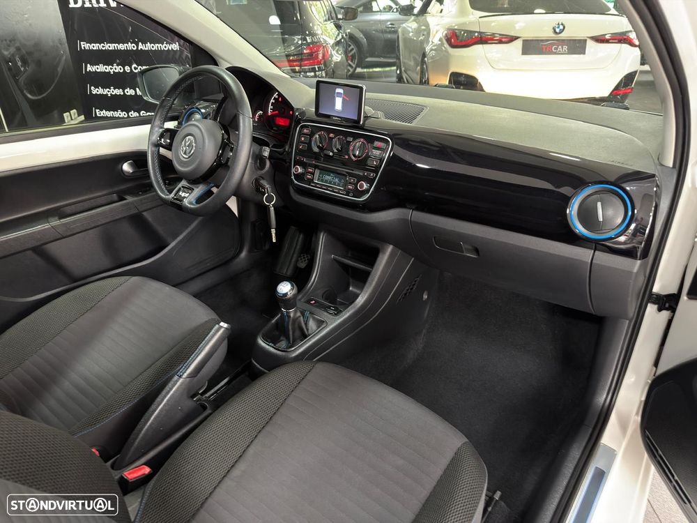 VW Up! 1.0 BlueMotion Move - 26