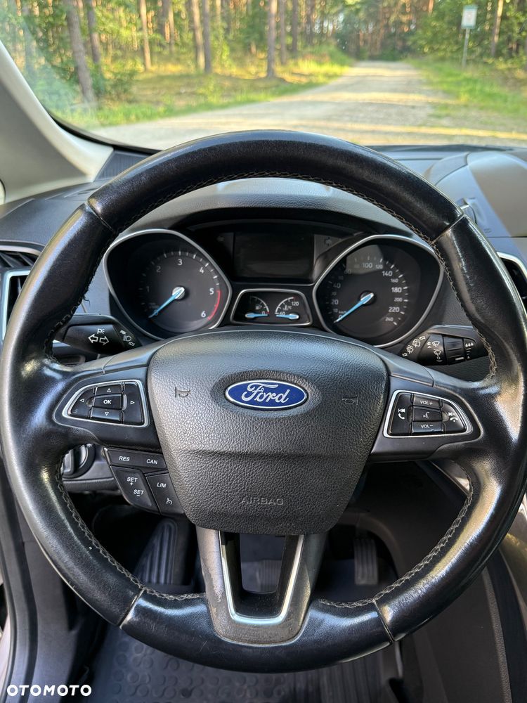 Ford C-MAX 2.0 TDCi Start-Stop-System Titanium - 23