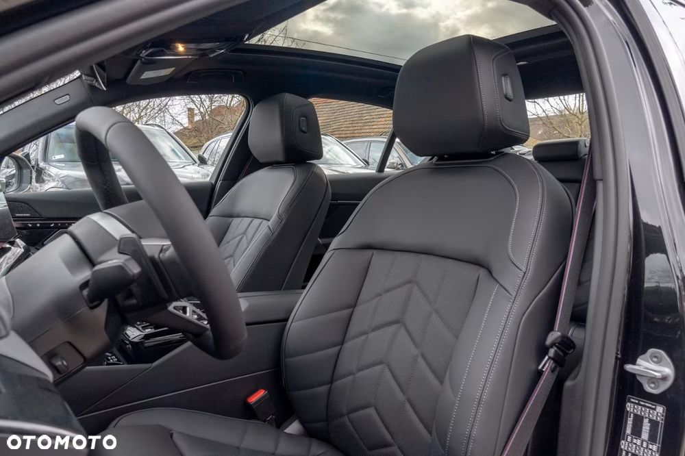 BMW Seria 5 540d xDrive mHEV M Sport - 7