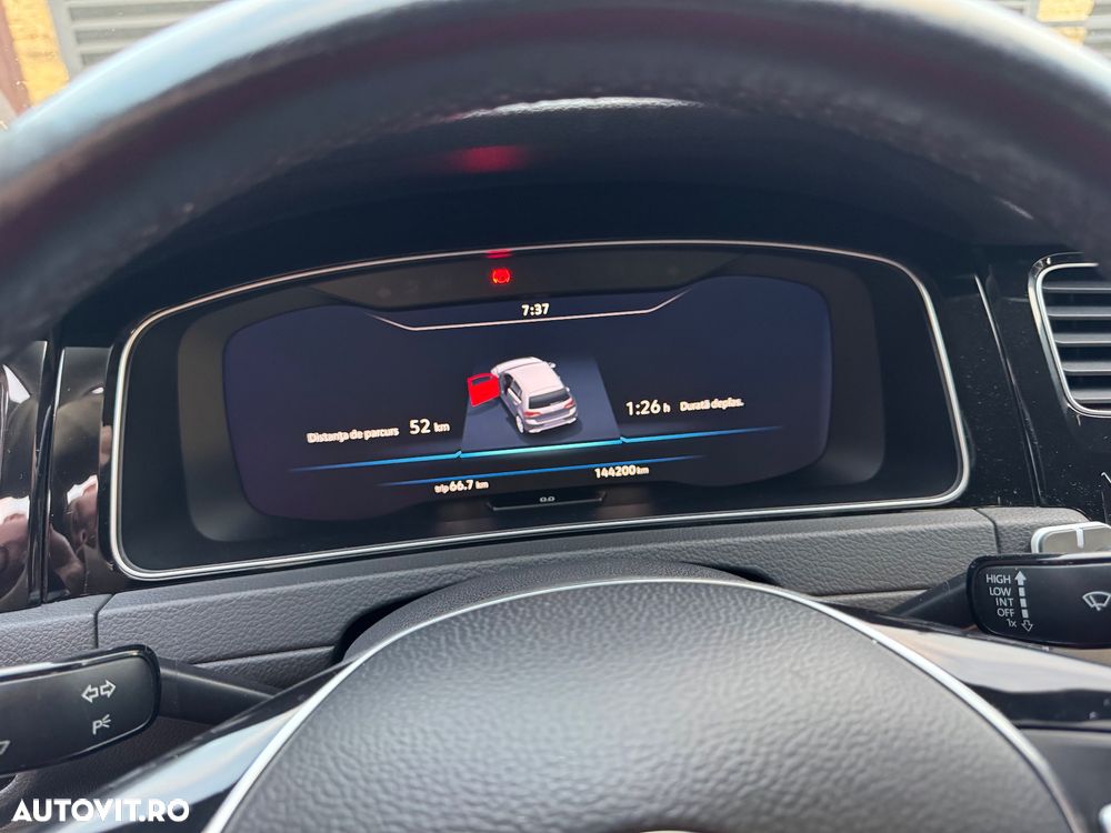 Volkswagen Golf 1.4 TSI Highline - 16