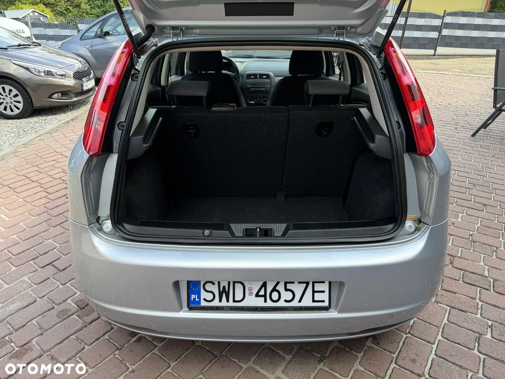 Fiat Grande Punto 1.2 8V Dynamic - 36