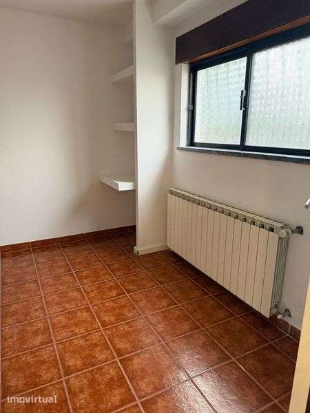 Moradia T3 Mobiliada - Centro Viseu - Grande imagem: 5/7