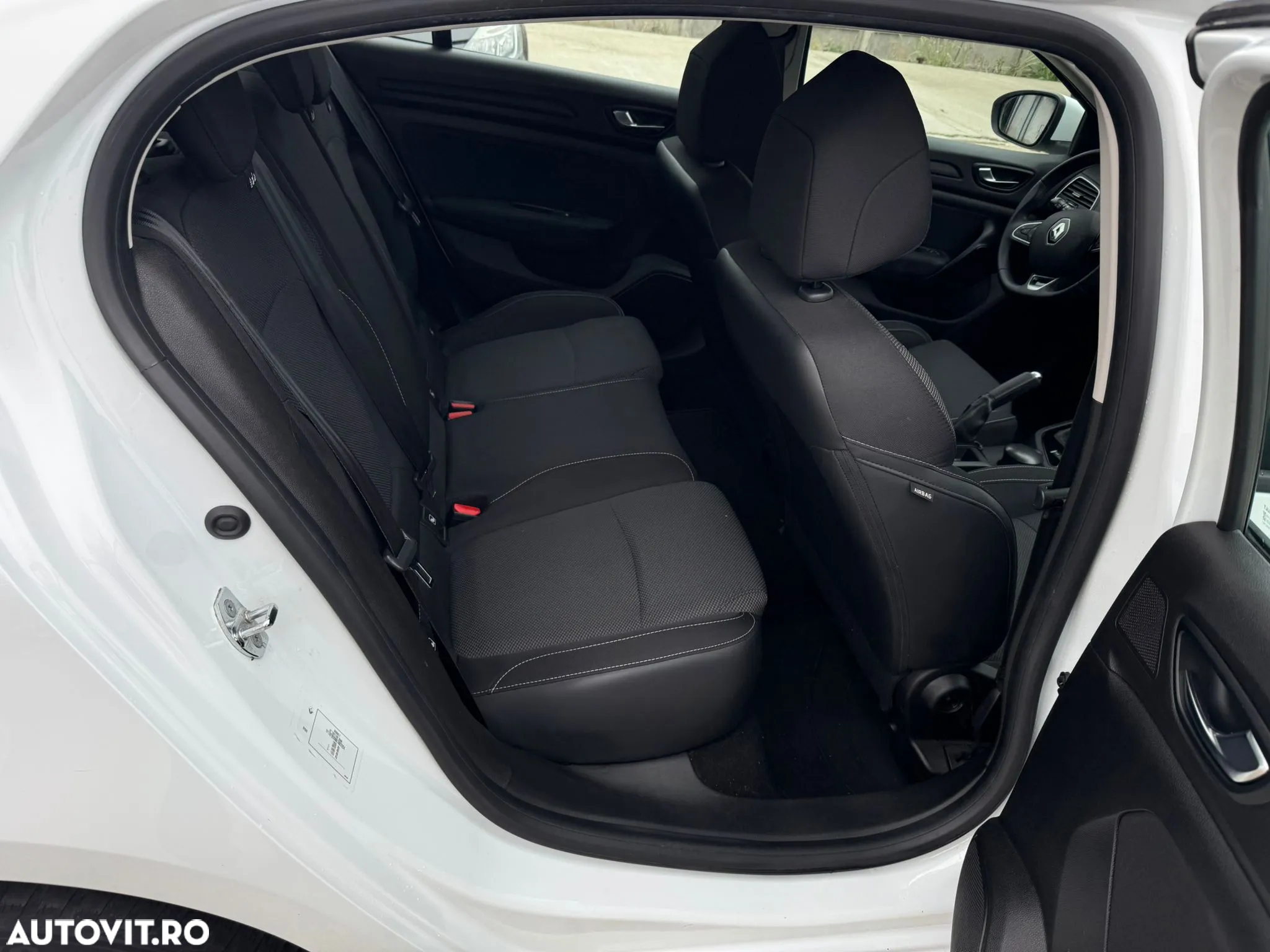 Renault Megane - 10