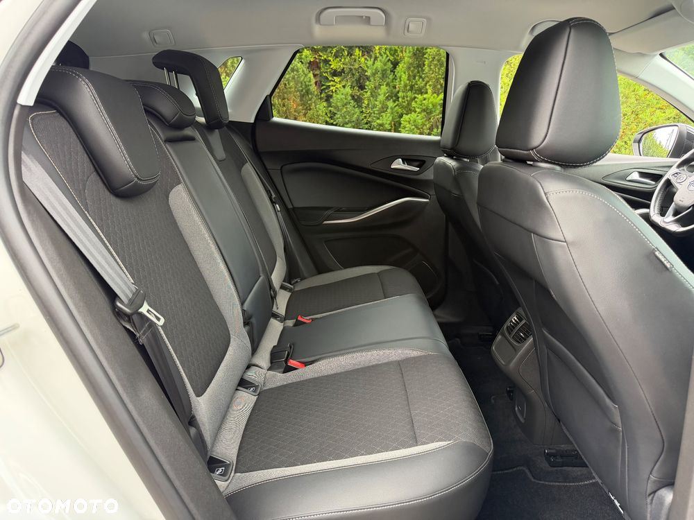 Opel Grandland 1.5 D Automatik Business Edition - 33