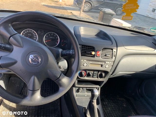 Nissan Almera 1.5 acenta PLUS - 3