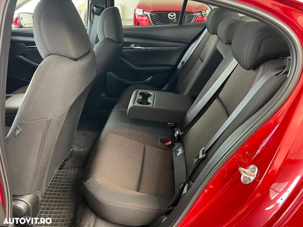 Mazda 3 e-Skyactiv X186 AT MHEV Center-Line - 18