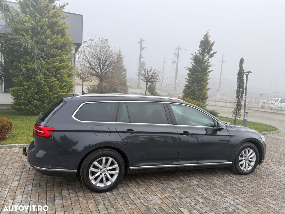 Volkswagen Passat Variant 2.0 TDI SCR DSG BlueMotion Highline - 11