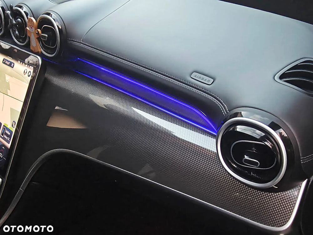 Mercedes-Benz GLC - 27