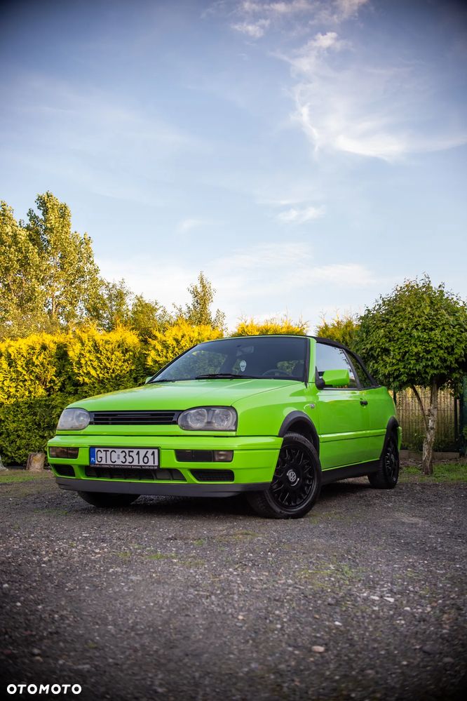 Volkswagen Golf 1.8 - 1