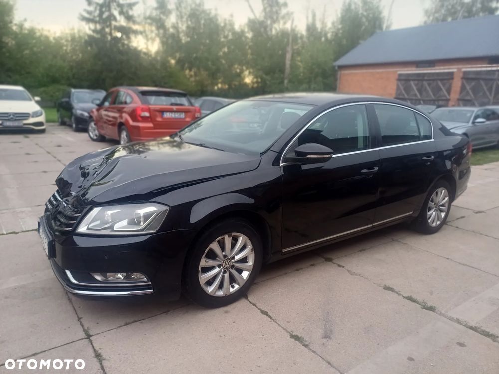 Volkswagen Passat - 3
