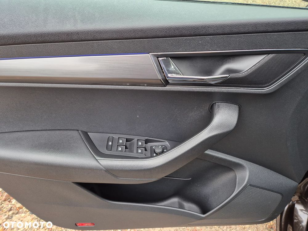 Skoda Karoq 1.5 TSI ACT 4x2 Style - 17