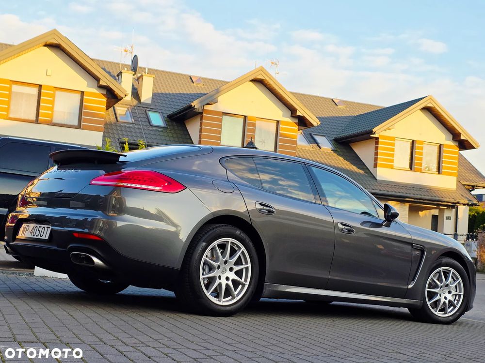 Porsche Panamera Diesel - 27