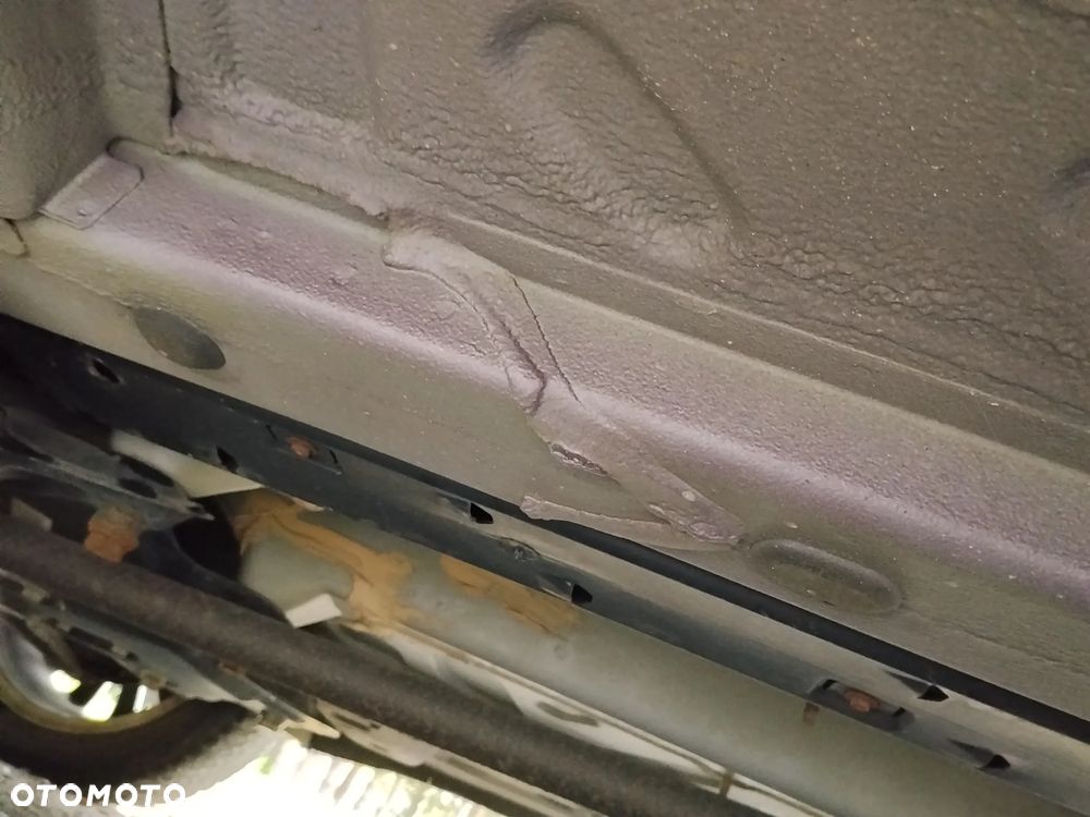 Ford KA 1.2 Titanium ASS EU6 - 20