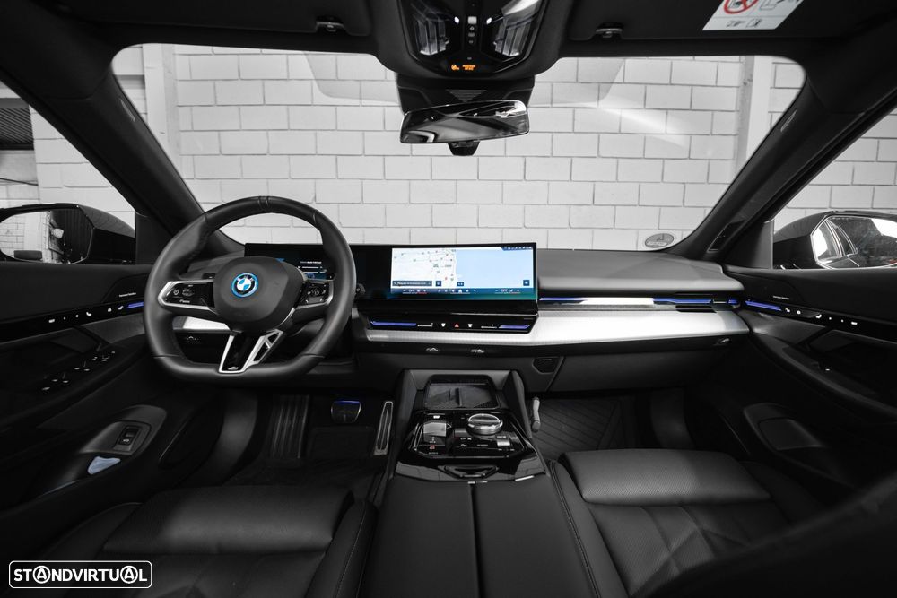 BMW 530 e xDrive Pack Desportivo M Pro - 39