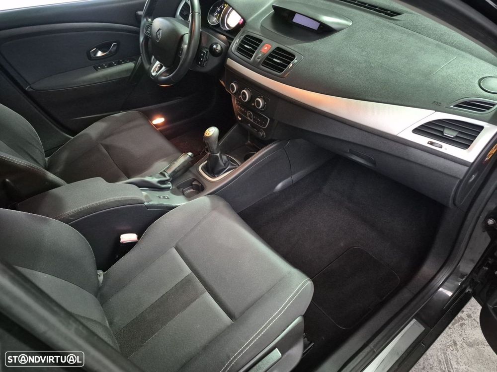 Renault Mégane 1.5 dCi Confort - 12
