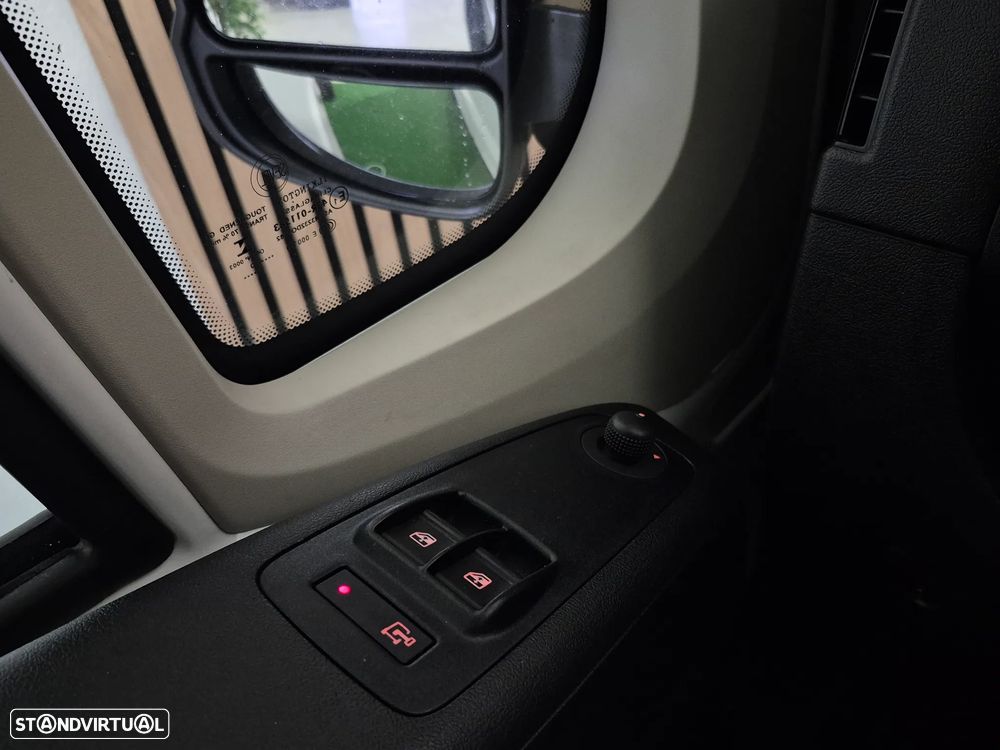 Peugeot Boxer 2.2HDI - 57.000KM | GARANTIA | NACIONAL - 22