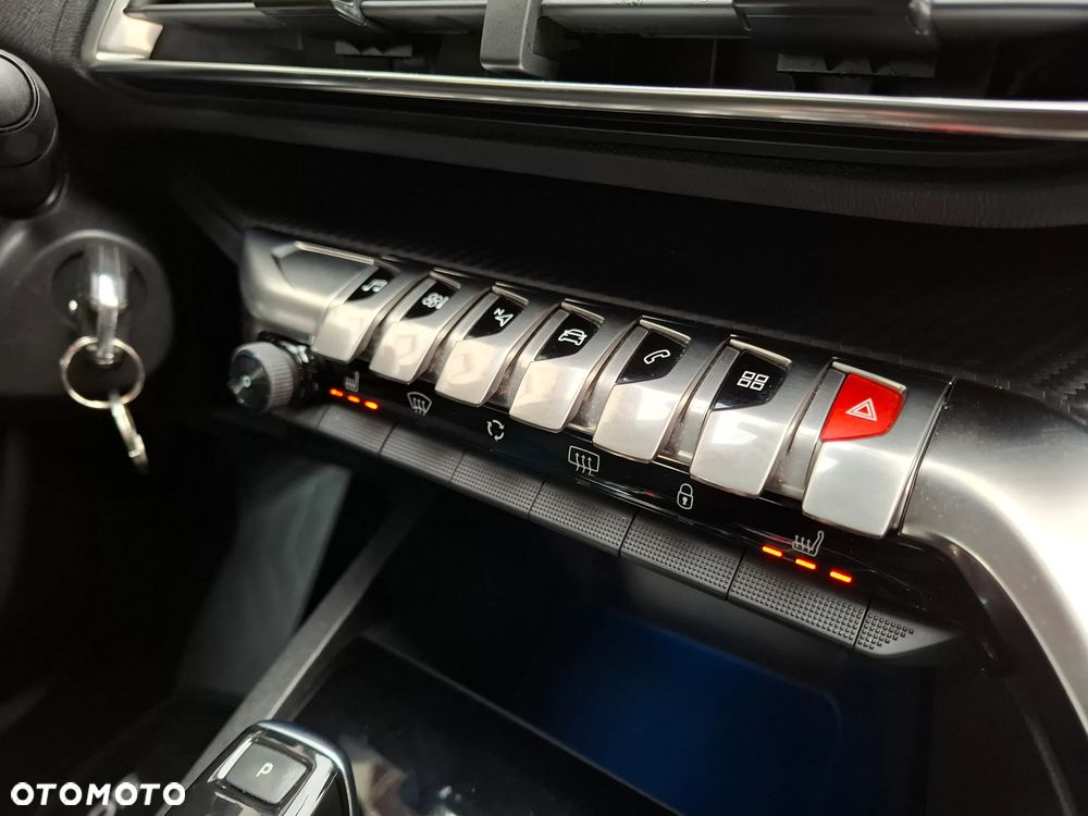 Peugeot 5008 BlueHDi 130 EAT8 Active Pack - 20