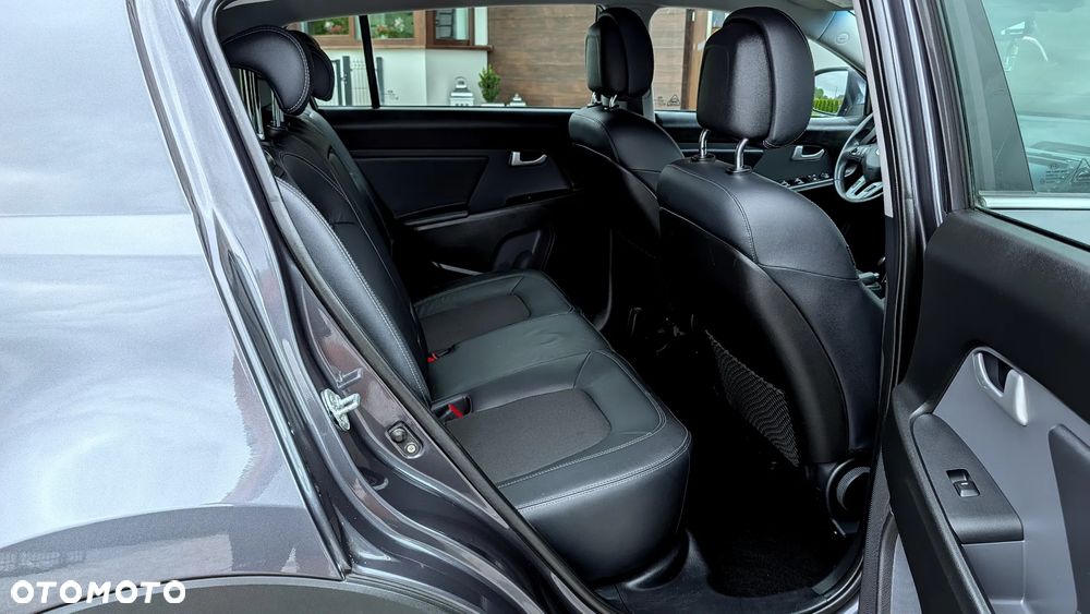Kia Sportage - 10