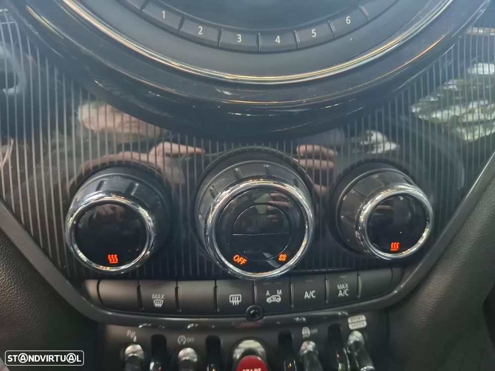 MINI Countryman Cooper SD Auto Desportiva - 43