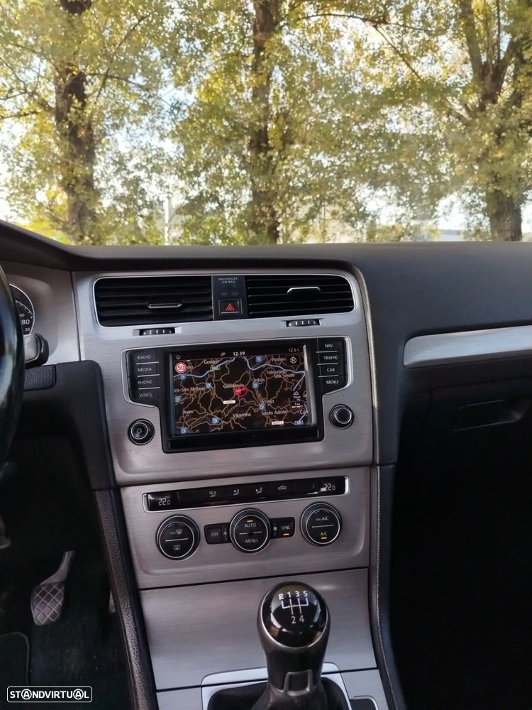 VW Golf Variant 1.6 TDi BlueMotion Confortline - 8