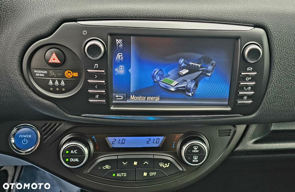 Toyota Yaris - 31