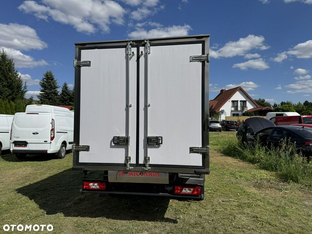 Ford Transit - 5