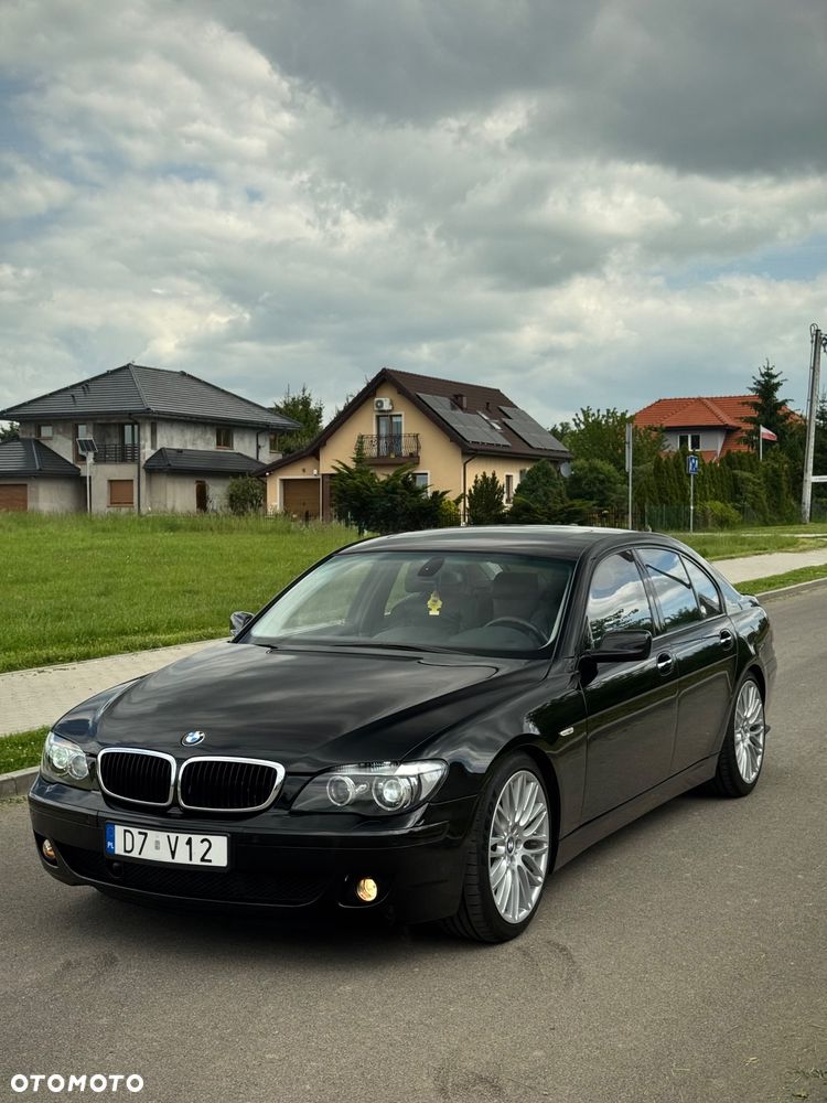 BMW Seria 7 760i - 2