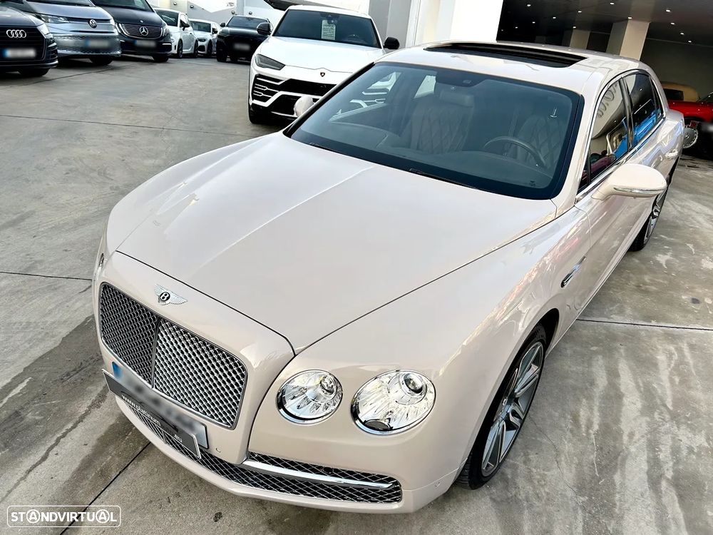 Bentley Continental Flying Spur - 55