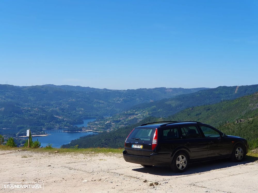 Ford Mondeo SW 2.0 TDCi Ghia - 9