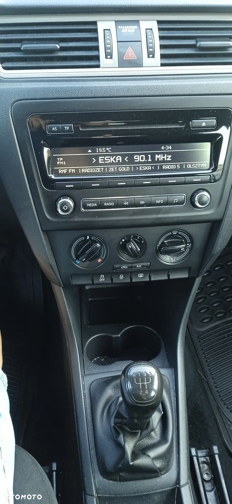 Skoda RAPID 1.6 TDI DPF Active - 16